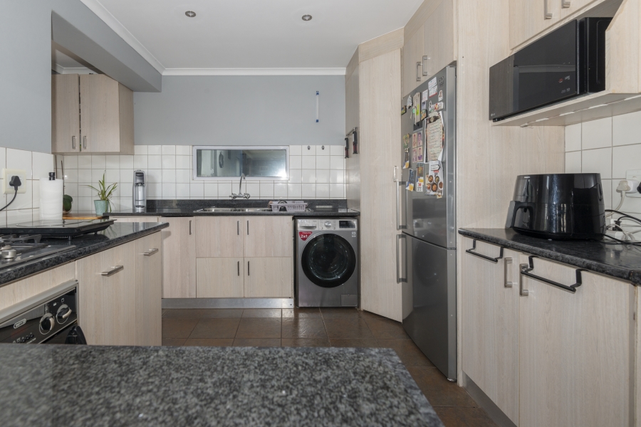 5 Bedroom Property for Sale in Laguna Western Cape